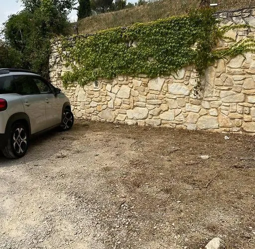 A Flanc De Colline Saint-Ambroix